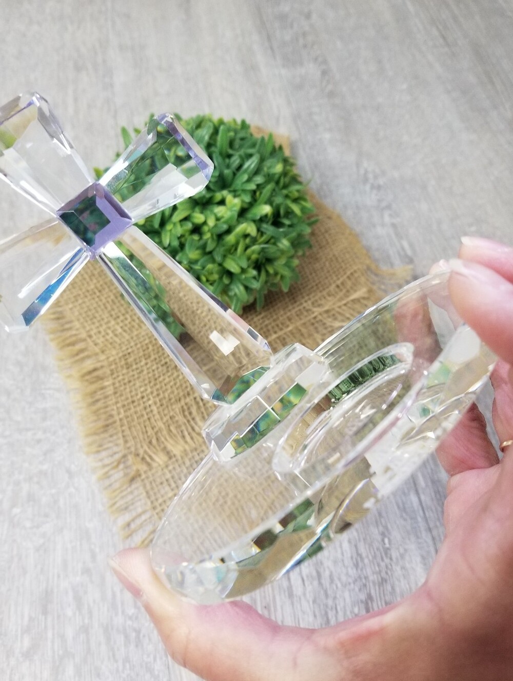 Crystal Cross Tealight Holder - Picture 5 of 11